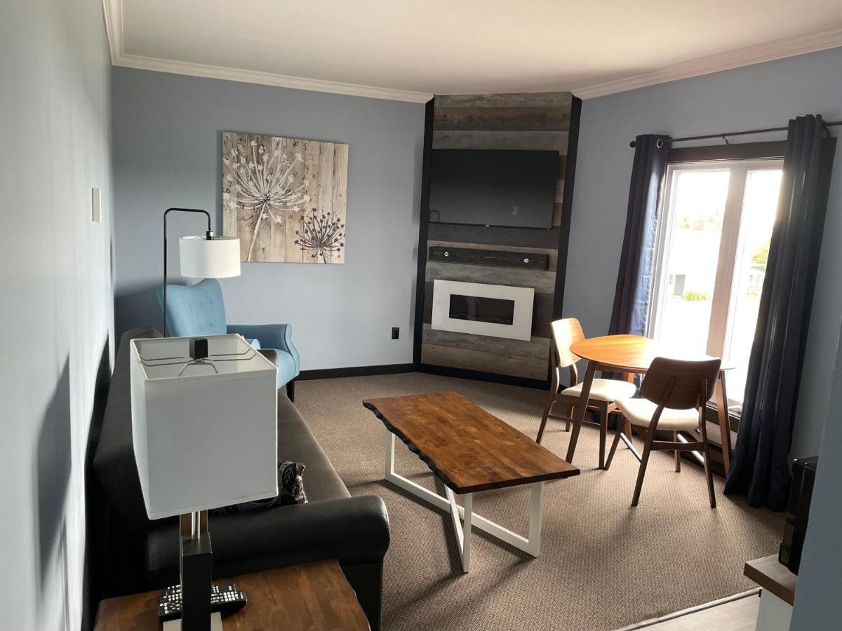 Acadian Hotel Stephenville Zewnętrze zdjęcie